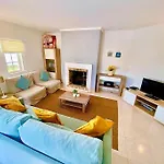 Casa Luna With Saltwater Pool * Olhos de Agua (Albufeira)