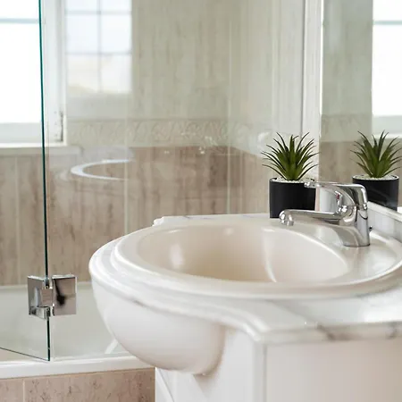 Casa Luna With Saltwater Pool * Olhos de Αgua