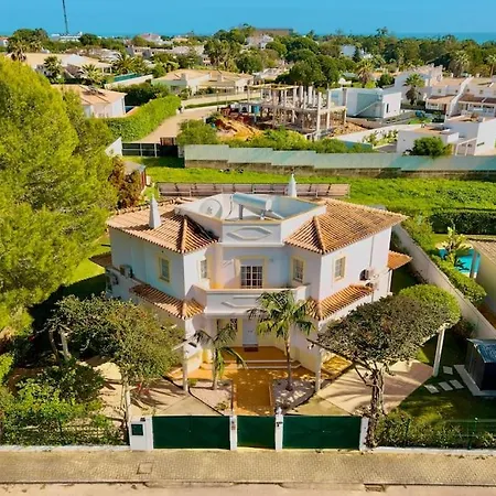 度假居 Casa Luna With Saltwater Pool *