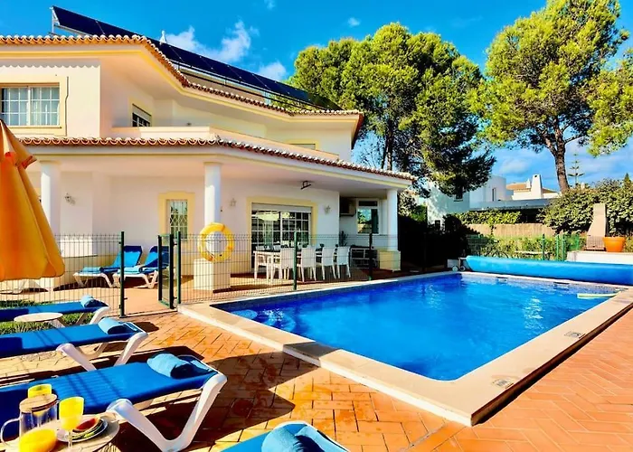 Casa Luna With Saltwater Pool Сasa de vacaciones