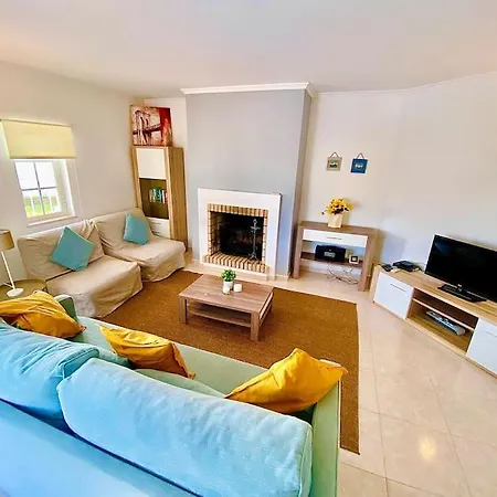 Casa Luna With Saltwater Pool * Olhos de Agua (Albufeira)